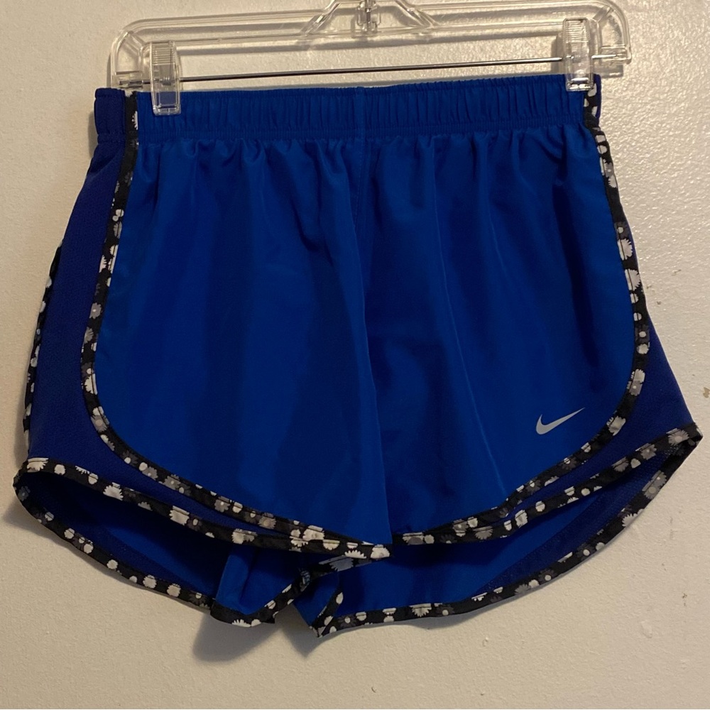 Nike Women's Blue Running Shorts Size Medium Drawstring Liner Pull On